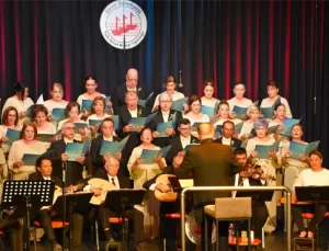 Girne Belediyesi TSM Topluluğu'ndan "25 Yılın 25 Şarkısı" konseri