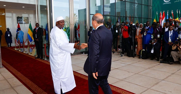 Cumhurbaşkanı Tatar'ı Gambiya Cumhurbaşkanı karşıladı