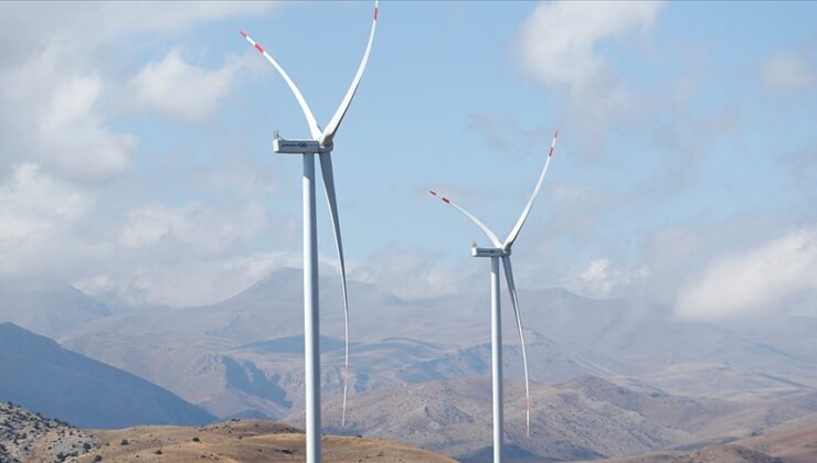 Dünya elektrik üretiminde yenilenebilirin payı ilk kez yüzde 30’u aştı, Türkiye’de yüzde 42’ye ulaştı – BRTK