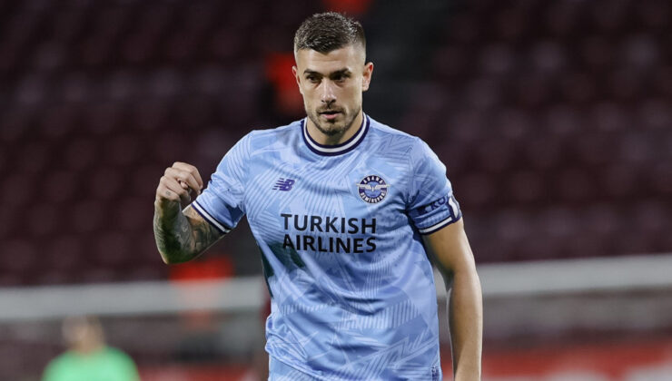 Beşiktaş ve Trabzonspor'da forma giymiş Dorukhan Toköz, Eyüpspor'a transfer oldu