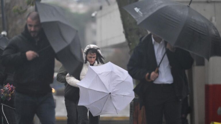 İstanbul’a “turuncu” kodlu uyarı: Kuvvetli yağış ve fırtına bekleniyor